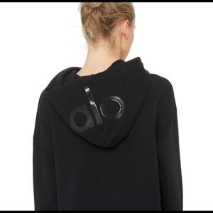 Alo Yoga Hoodie W/ Logo & Side Slits